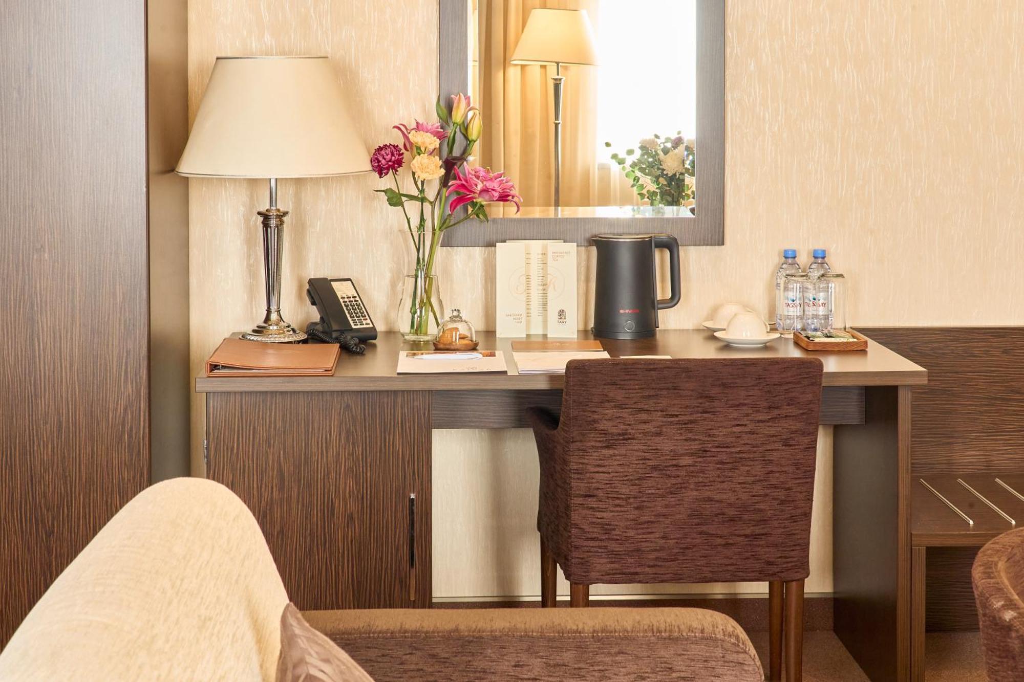 Kainar Hotel Šymkent Exteriér fotografie